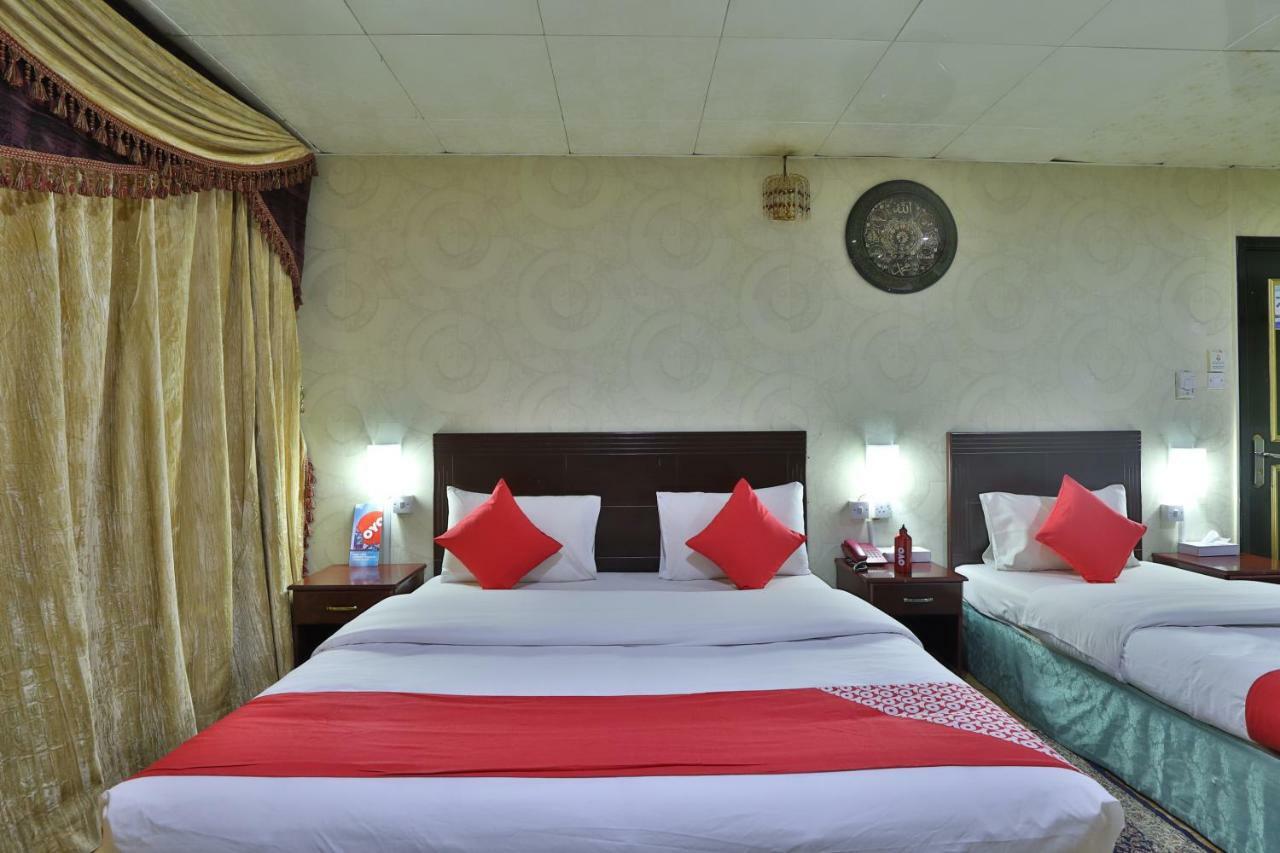 Oyo 261 Remas Hotel Apartment Dubai Eksteriør bilde