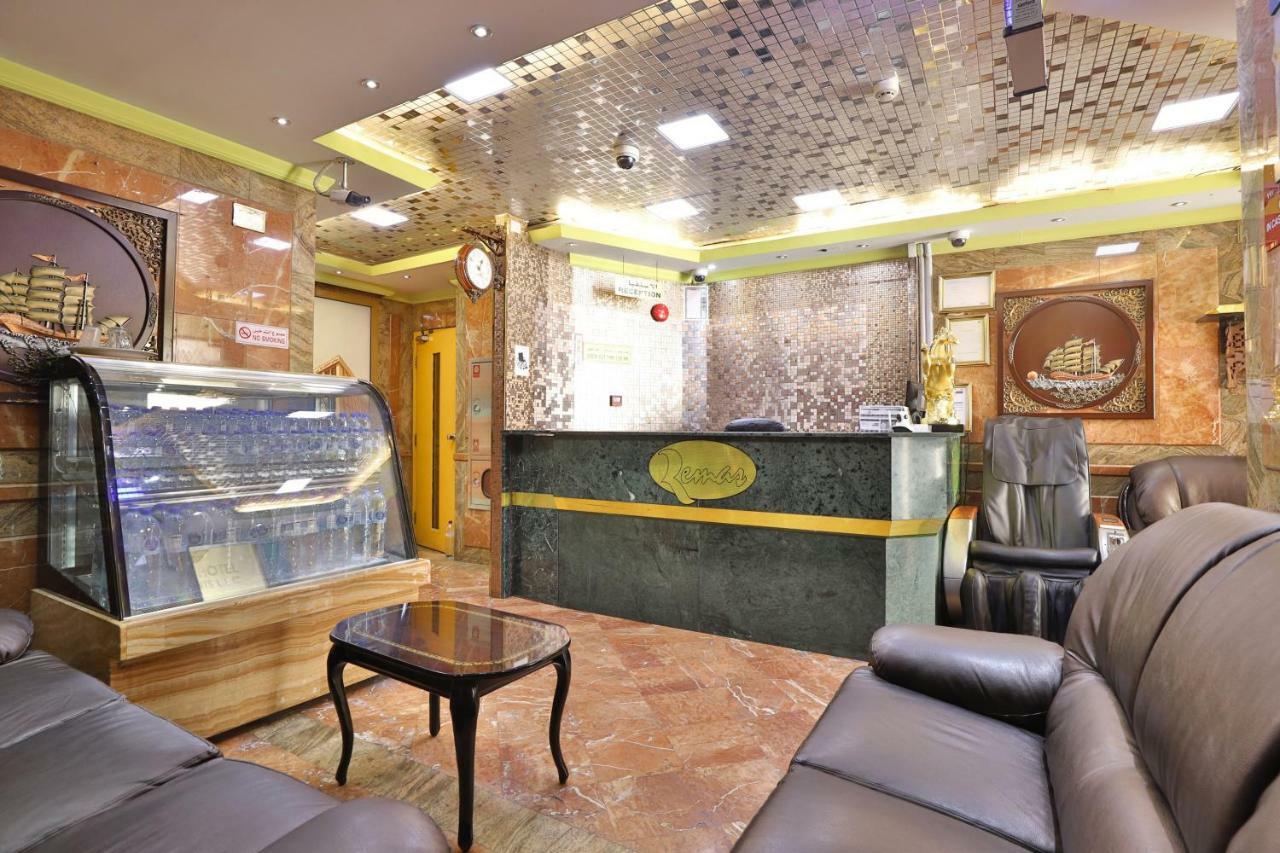 Oyo 261 Remas Hotel Apartment Dubai Eksteriør bilde