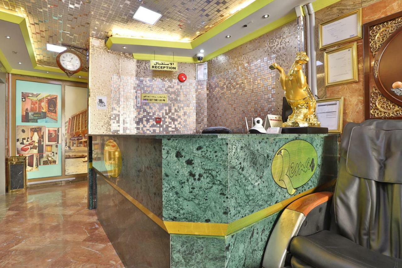 Oyo 261 Remas Hotel Apartment Dubai Eksteriør bilde