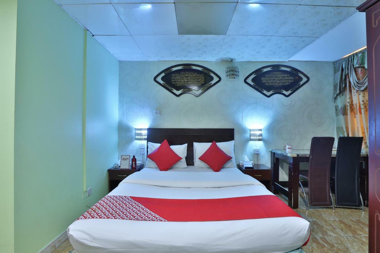 Oyo 261 Remas Hotel Apartment Dubai Eksteriør bilde