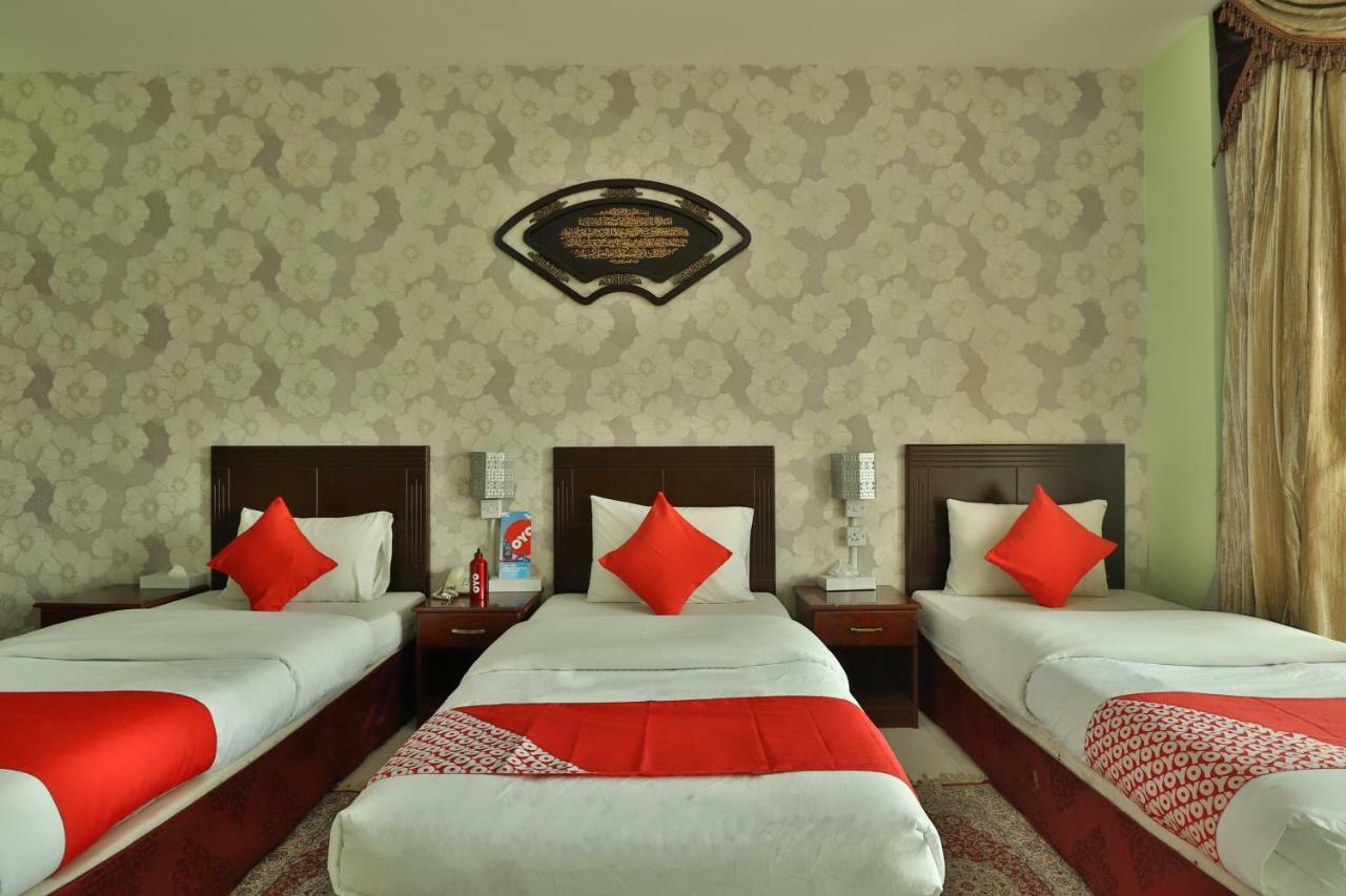 Oyo 261 Remas Hotel Apartment Dubai Eksteriør bilde